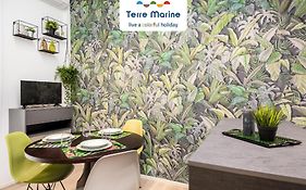 Suite 14, Terre Marine